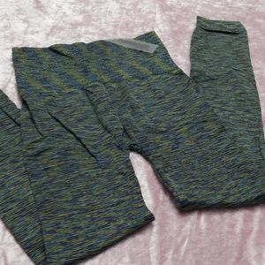 Yellow and blue stripes leggings